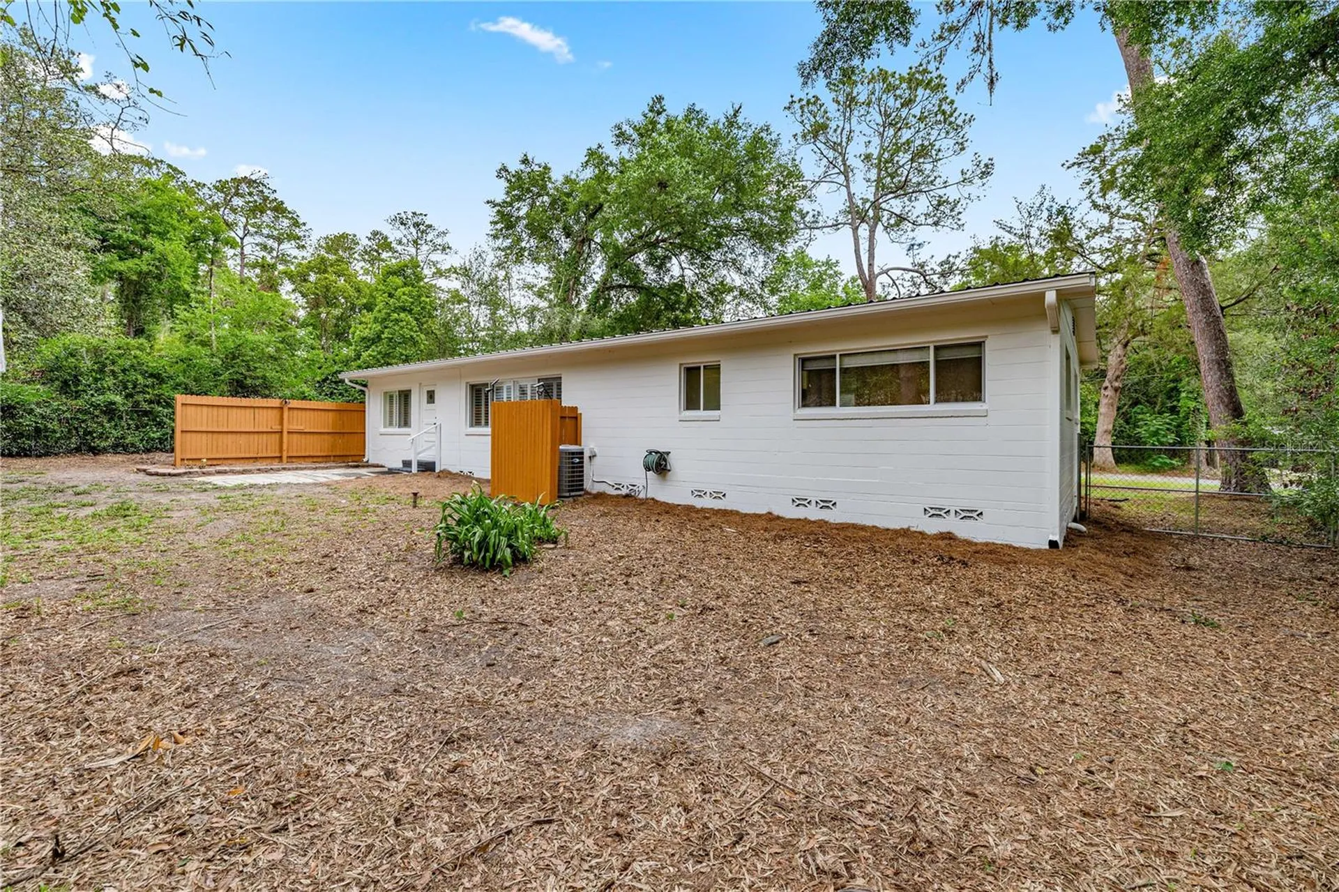2620 NW 11th Avenue Gainesville FL 32605