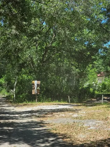 27137 Miller Road Dade City FL 33525