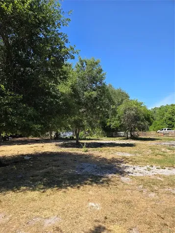27137 Miller Road Dade City FL 33525