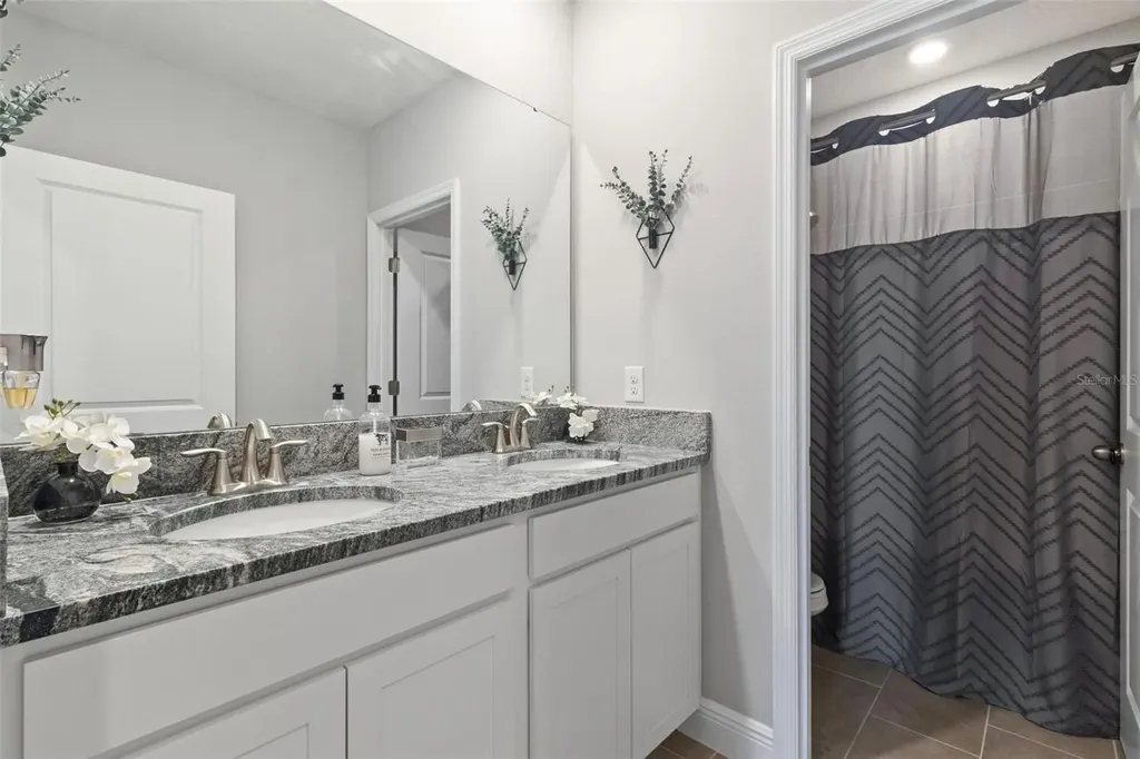 151 Bright Ibis Avenue Apollo Beach FL 33572