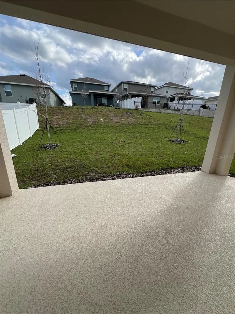 2213 Juniper Berry Avenue Minneola FL 34715