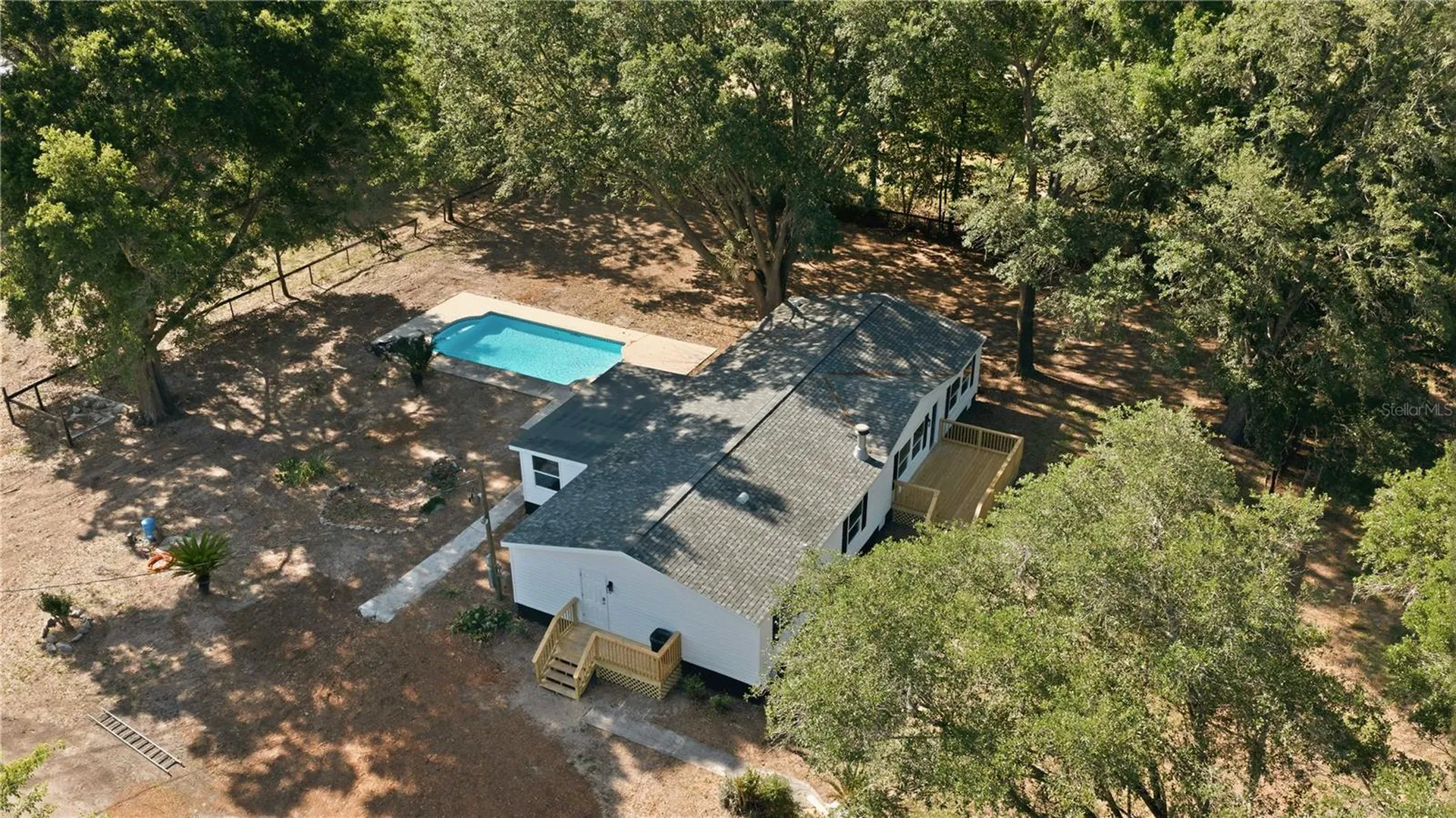 8495 NE 33rd Court Anthony FL 32617