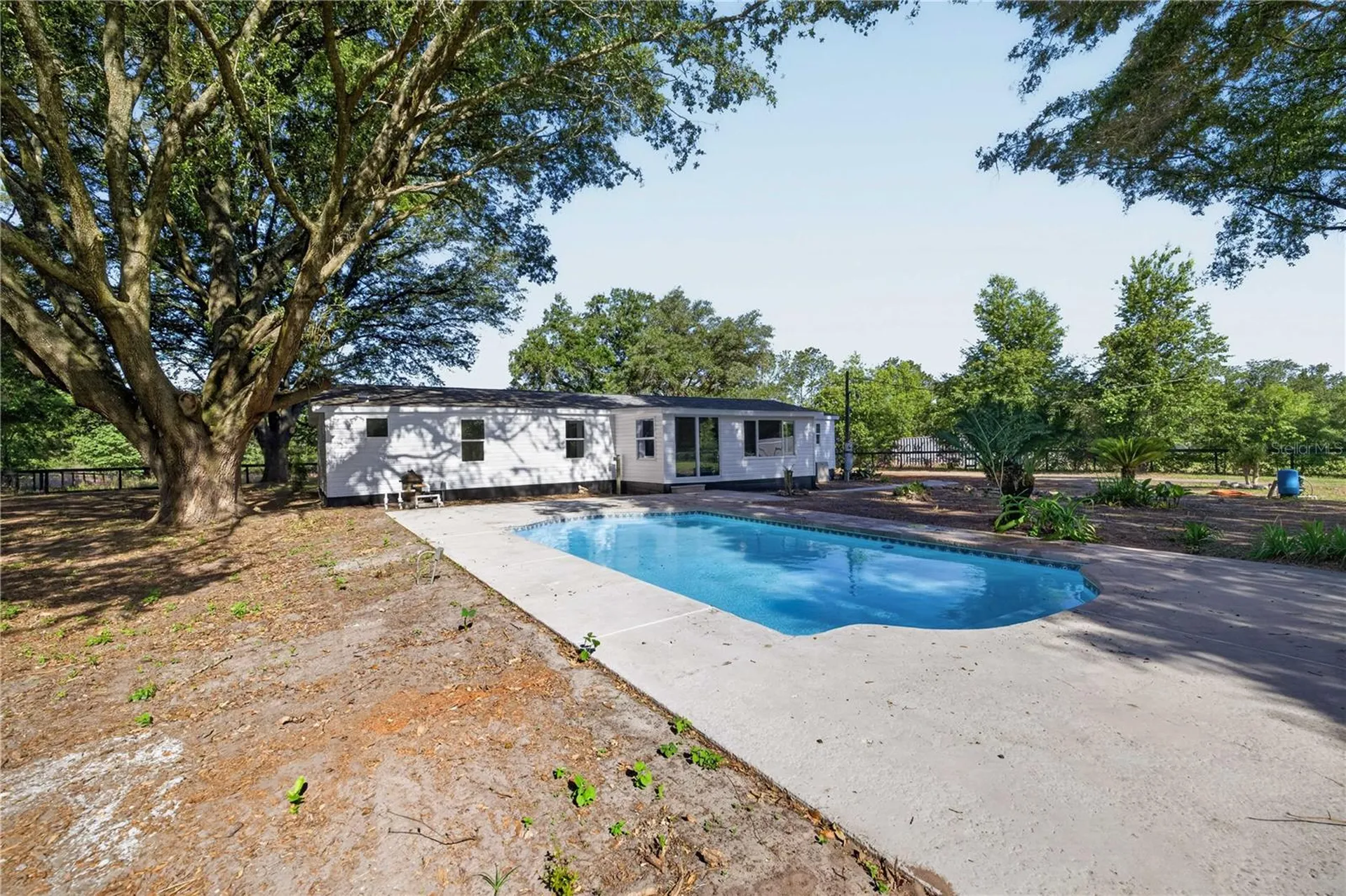8495 NE 33rd Court Anthony FL 32617