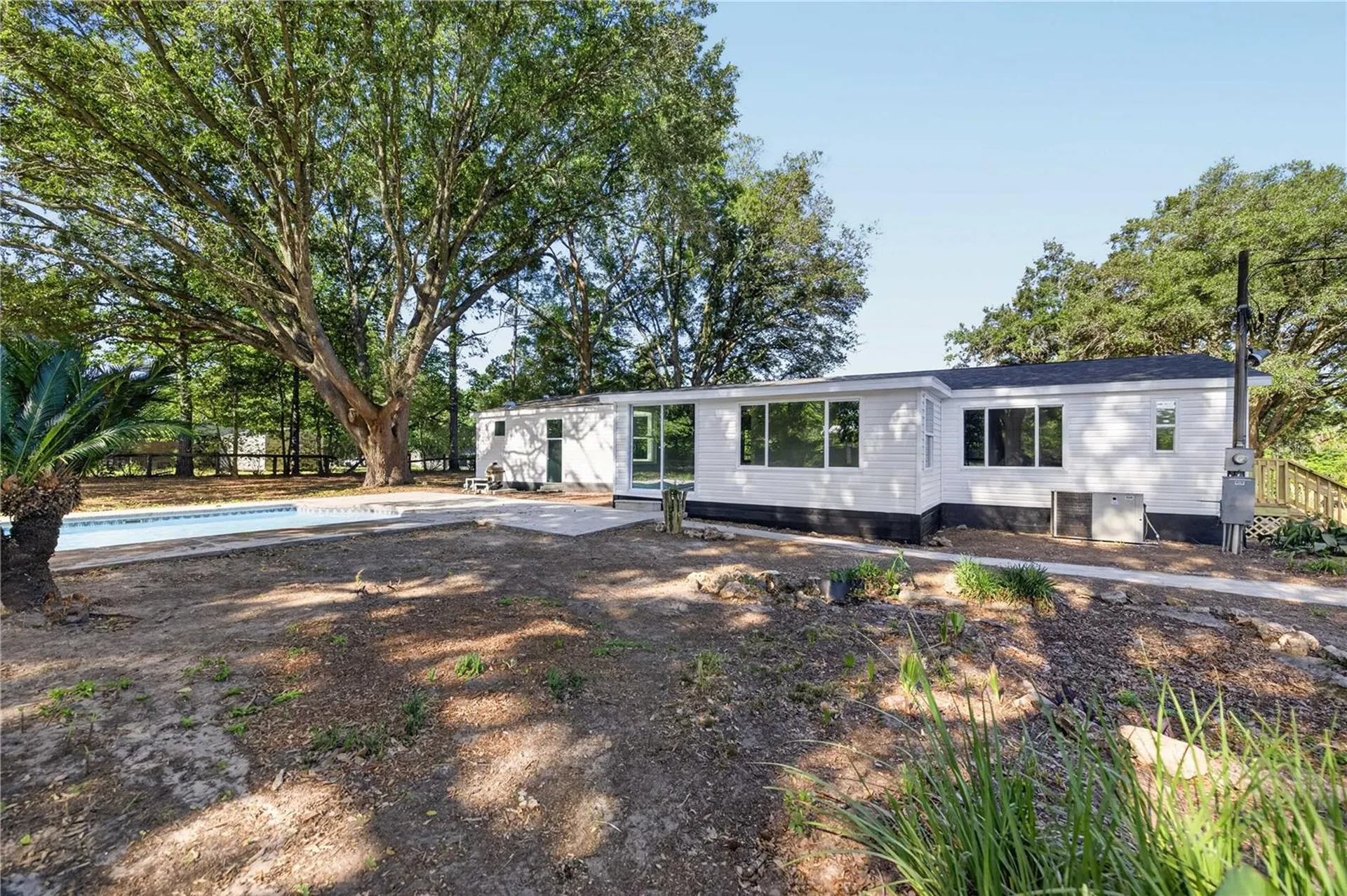 8495 NE 33rd Court Anthony FL 32617