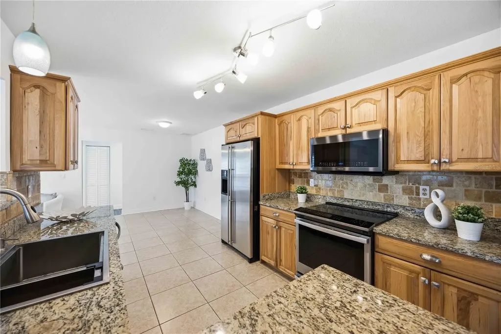 5076 Kingsley Road North Port FL 34287
