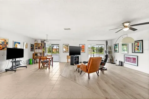 10760 Wilderness Court Orlando FL 32821