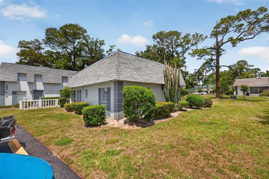 1567 SE 27th Street Ocala FL 34471