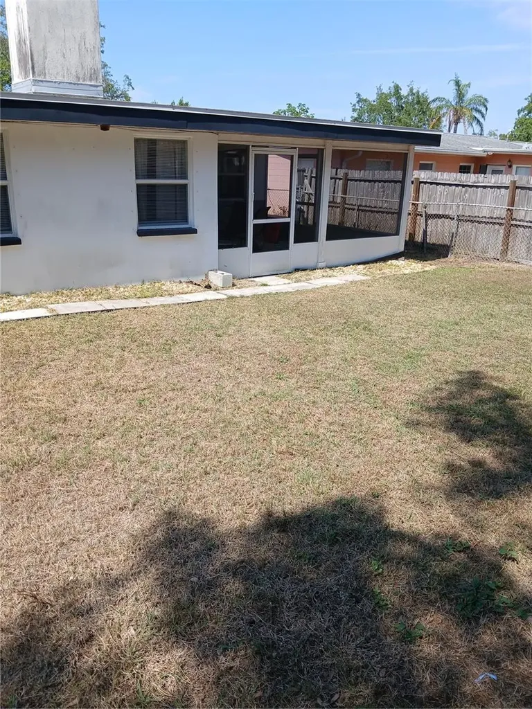 5550 Front Drive Holiday FL 34690