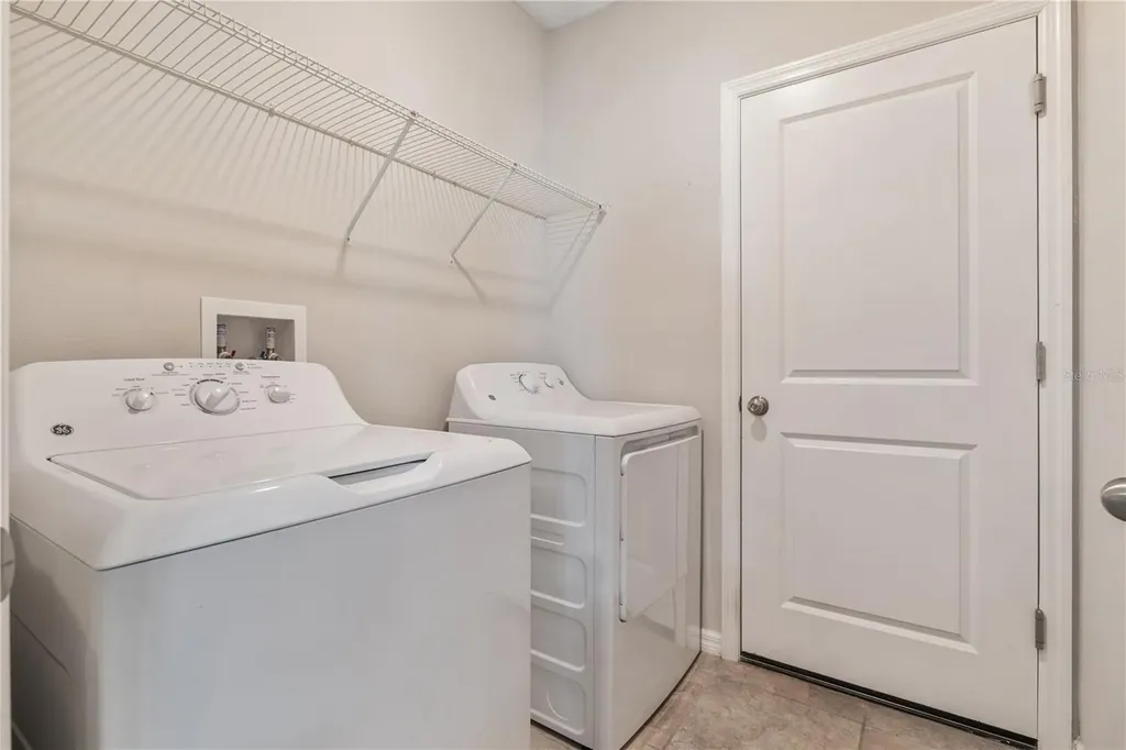 7407 Rosy Periwinkle Court Tampa FL 33619