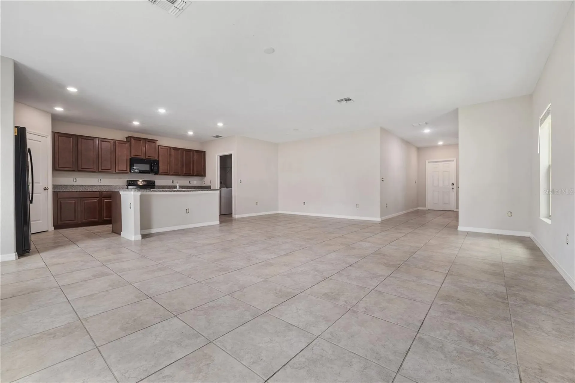7407 Rosy Periwinkle Court Tampa FL 33619