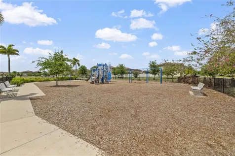 7407 Rosy Periwinkle Court Tampa FL 33619