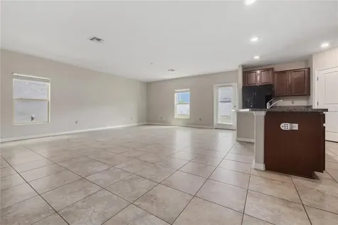 7407 Rosy Periwinkle Court Tampa FL 33619