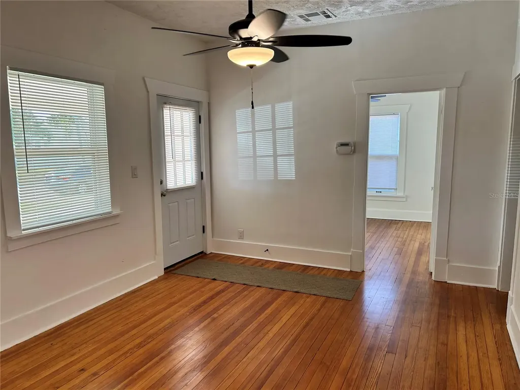 2443 4th Avenue N St Petersburg FL 33713