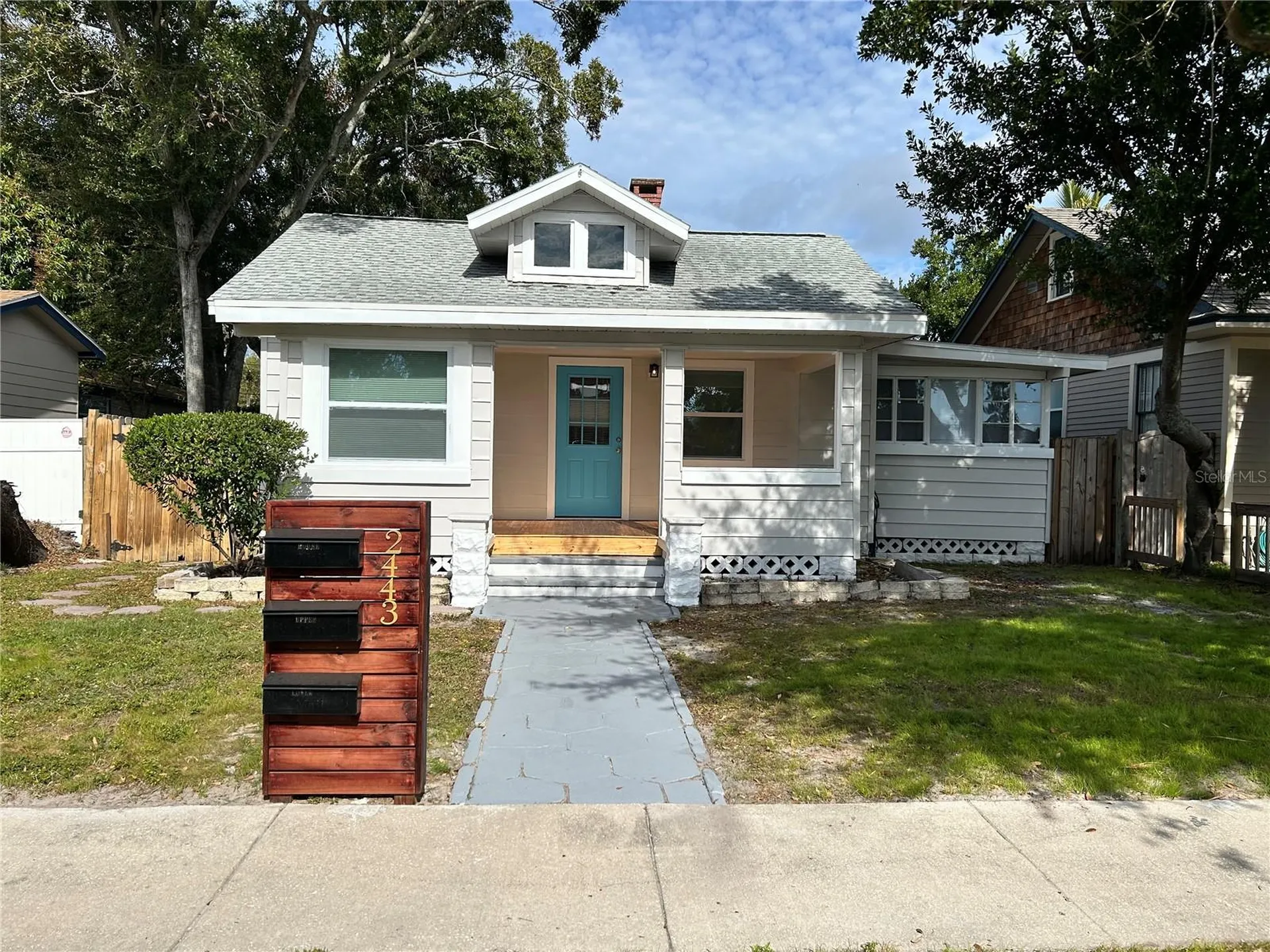 2443 4th Avenue N St Petersburg FL 33713