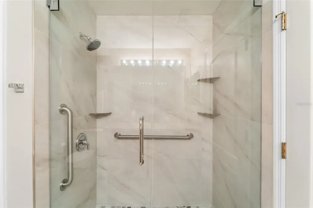 6344 Robin Cove Lakewood Ranch FL 34202