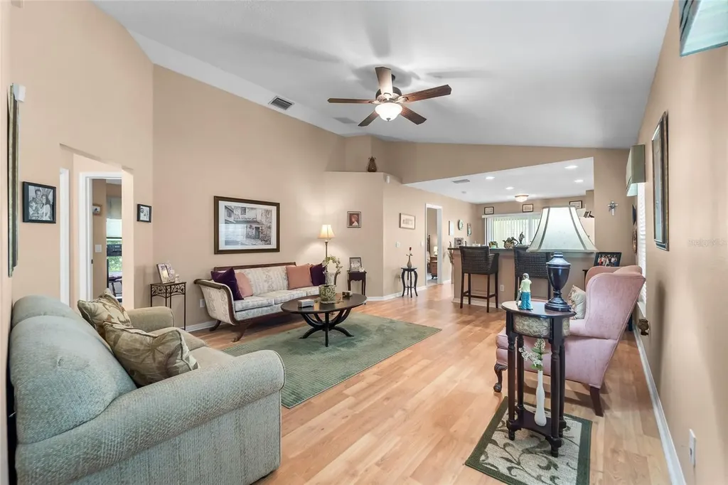 6344 Robin Cove Lakewood Ranch FL 34202