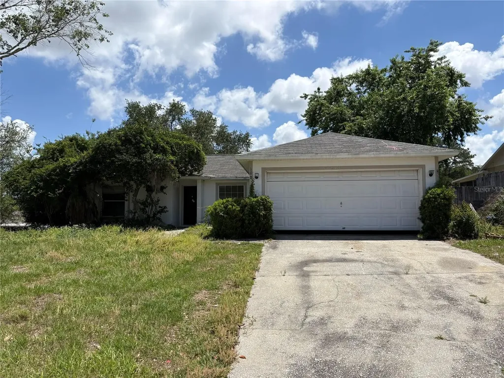 10814 Crescendo Loop Clermont FL 34711