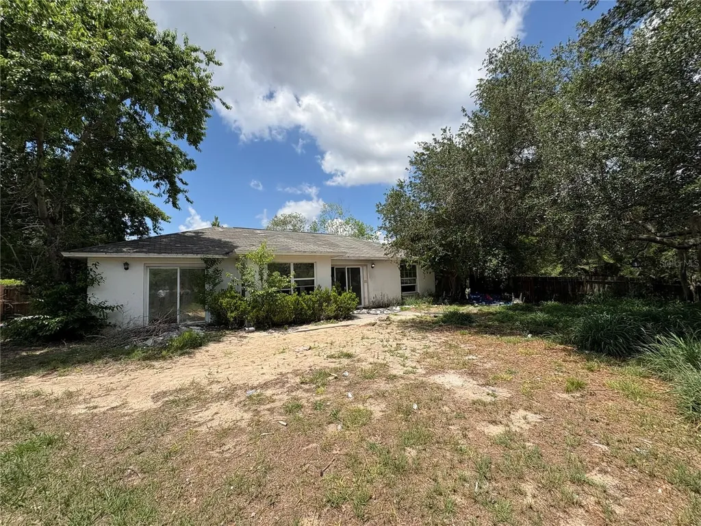 10814 Crescendo Loop Clermont FL 34711