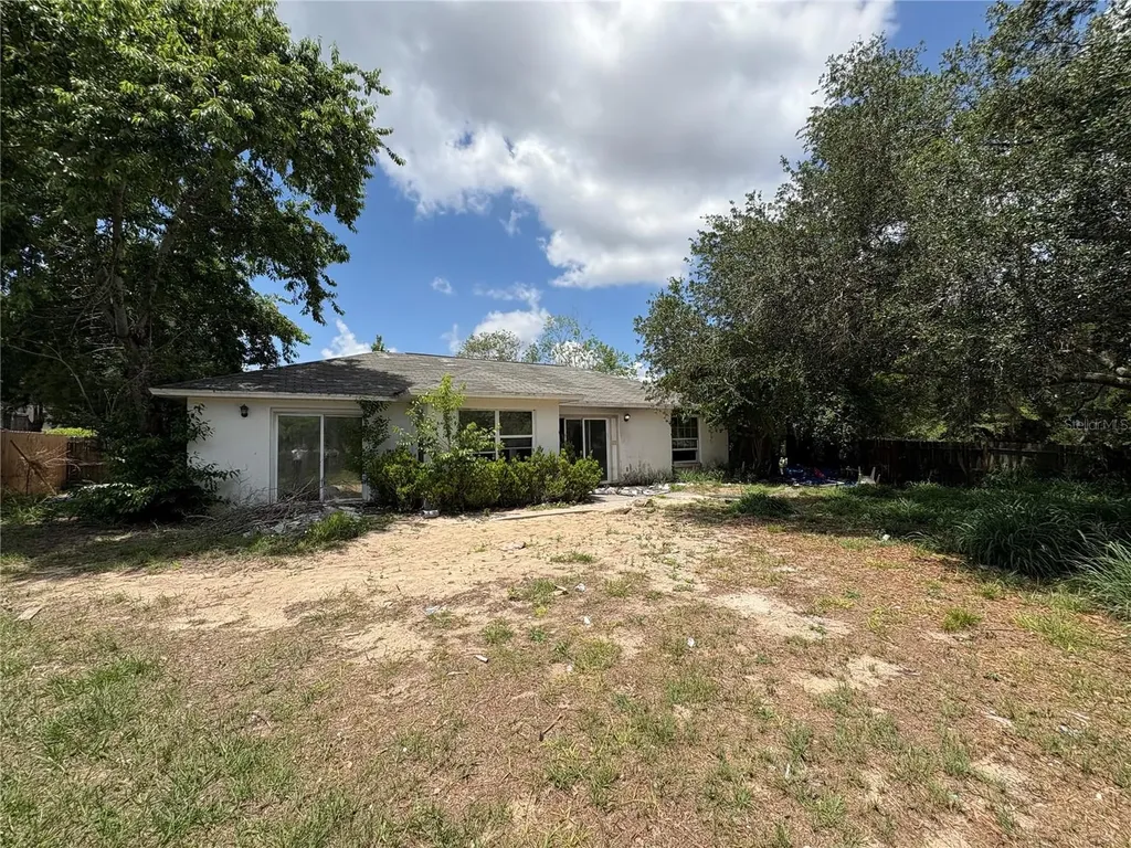 10814 Crescendo Loop Clermont FL 34711