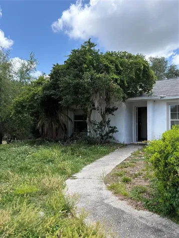 10814 Crescendo Loop Clermont FL 34711