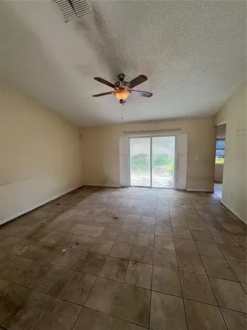 10814 Crescendo Loop Clermont FL 34711