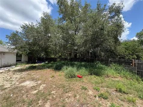 10814 Crescendo Loop Clermont FL 34711