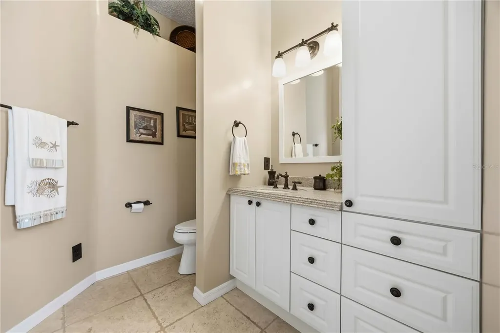 1082 Tequesta Trail Lake Wales FL 33898