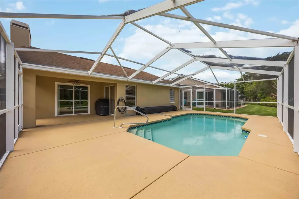 1082 Tequesta Trail Lake Wales FL 33898