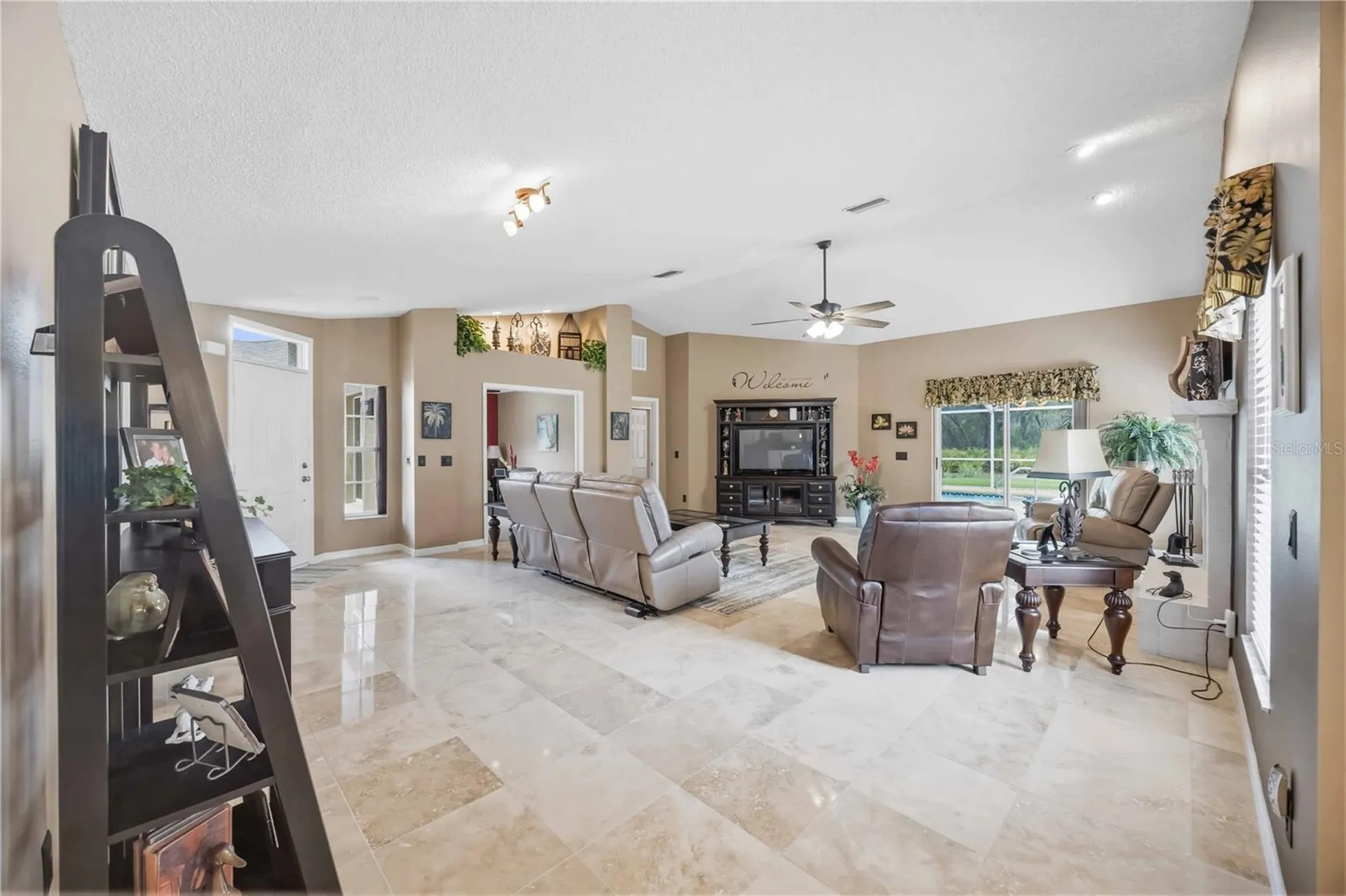 1082 Tequesta Trail Lake Wales FL 33898