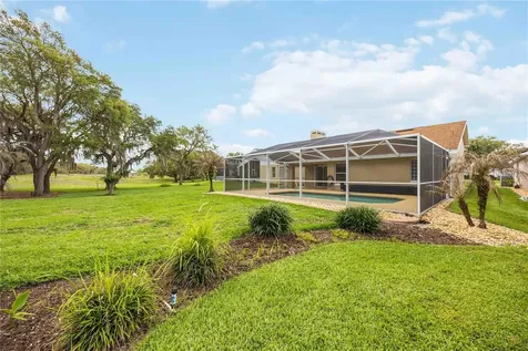 1082 Tequesta Trail Lake Wales FL 33898