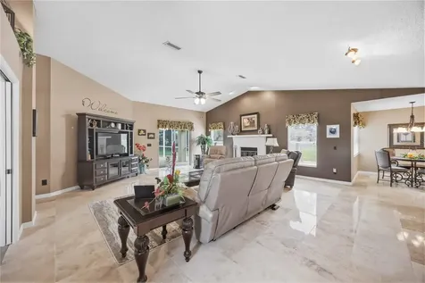 1082 Tequesta Trail Lake Wales FL 33898