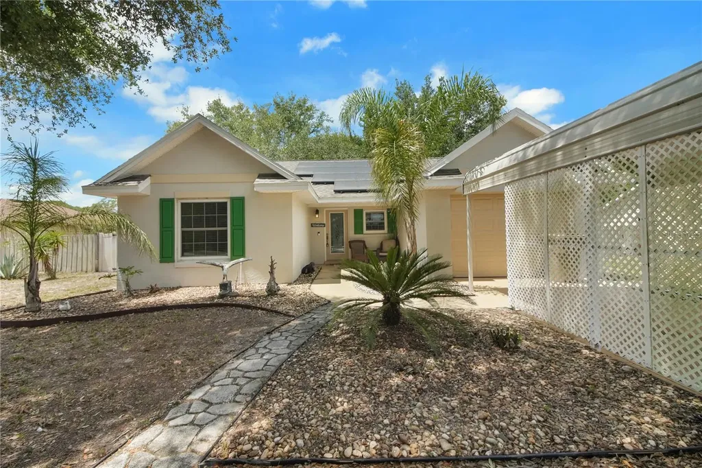 35833 Dawn Drive Leesburg FL 34788