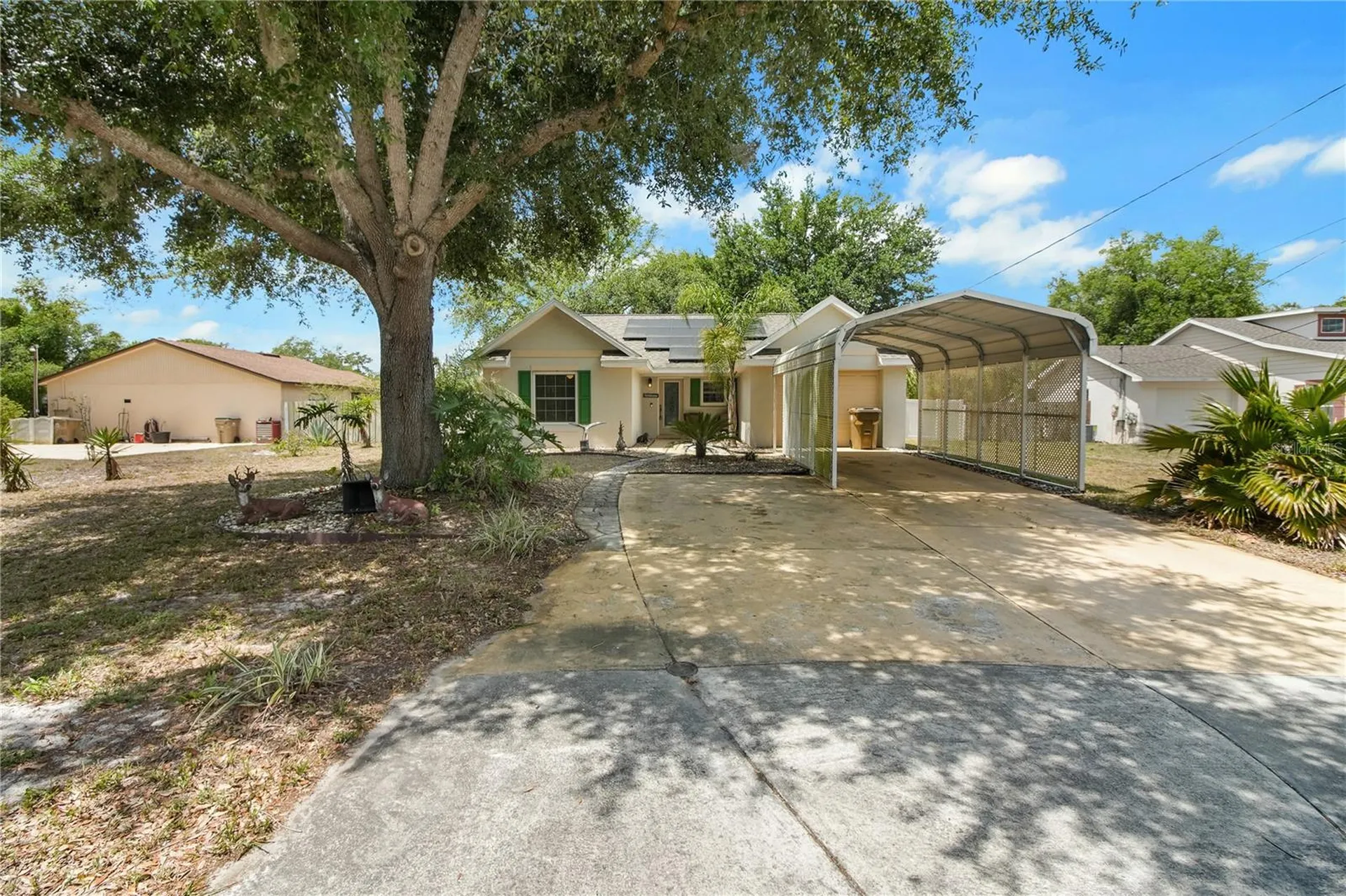 35833 Dawn Drive Leesburg FL 34788