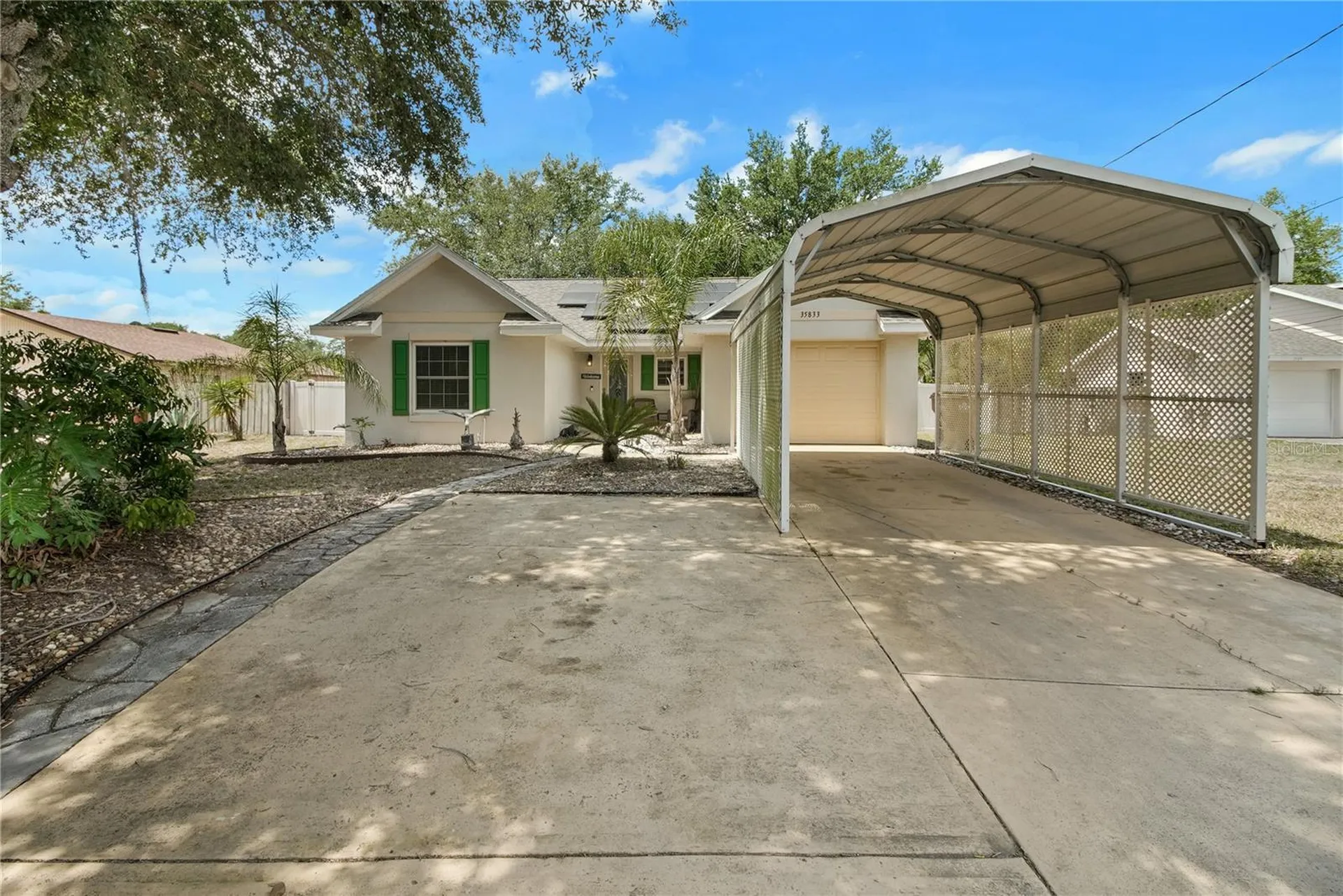 35833 Dawn Drive Leesburg FL 34788