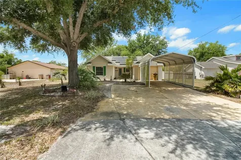 35833 Dawn Drive Leesburg FL 34788
