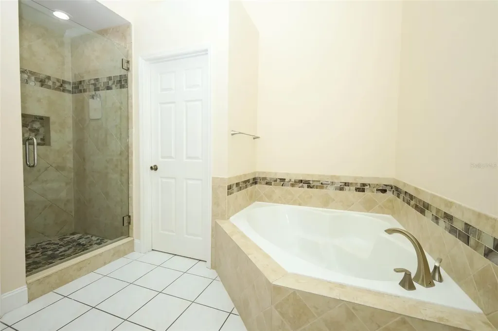 9271 Bent Arrow Cove Apopka FL 32703