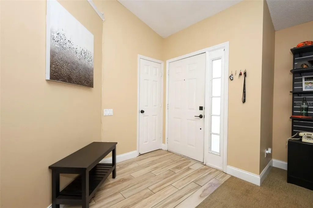 9271 Bent Arrow Cove Apopka FL 32703