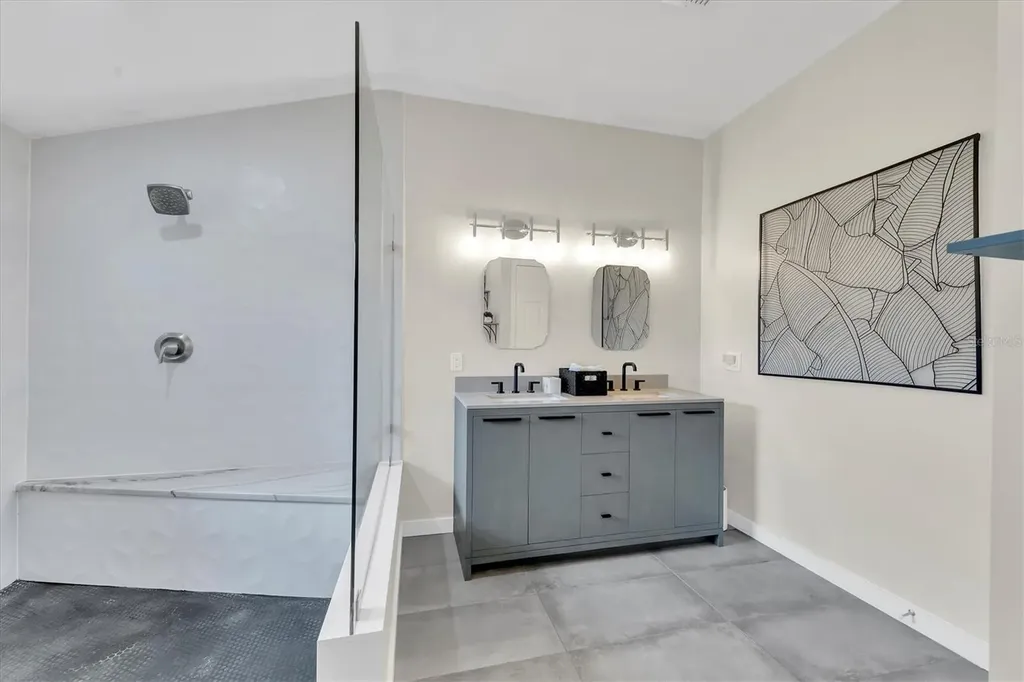 4110 Iola Drive Sarasota FL 34231