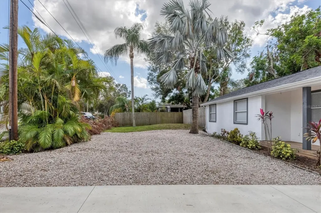 4110 Iola Drive Sarasota FL 34231