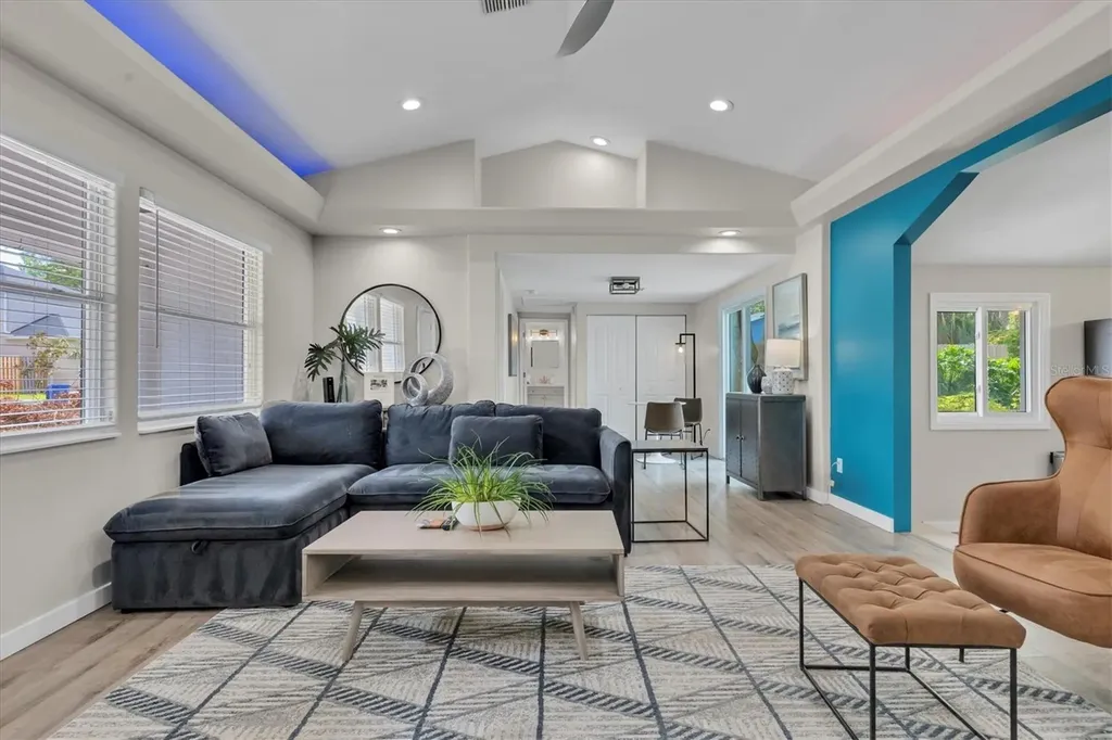 4110 Iola Drive Sarasota FL 34231