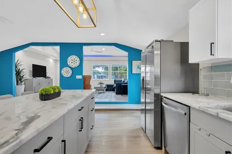 4110 Iola Drive Sarasota FL 34231
