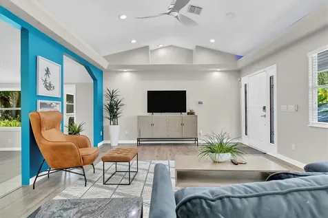 4110 Iola Drive Sarasota FL 34231
