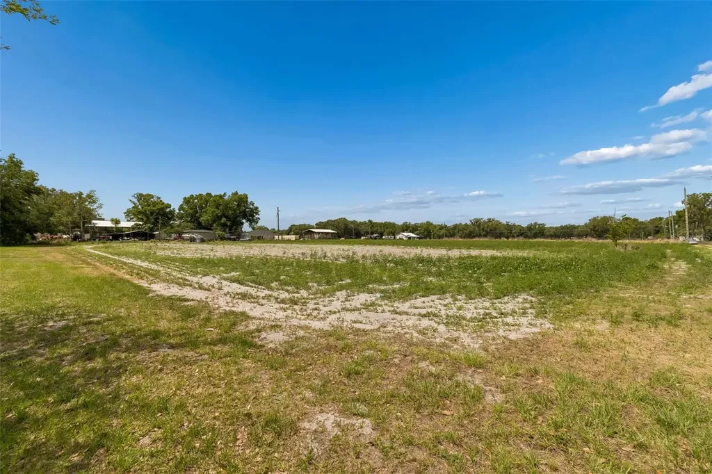 2413 Ed Brown Lane Plant City FL 33567