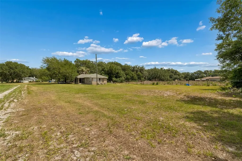 2413 Ed Brown Lane Plant City FL 33567