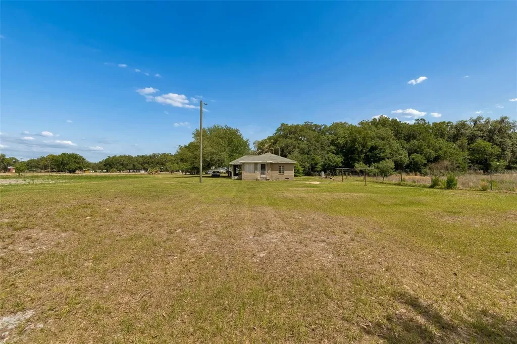 2413 Ed Brown Lane Plant City FL 33567