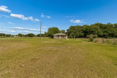 2413 Ed Brown Lane Plant City FL 33567