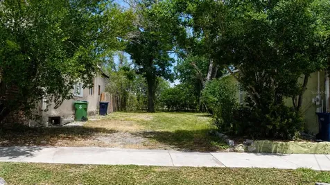 2308 E 11th Avenue Tampa FL 33605