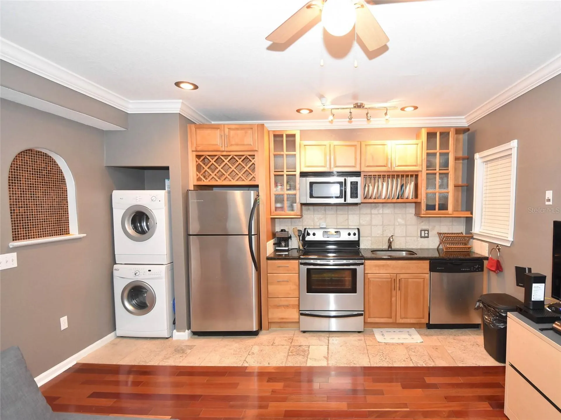 201 6th Street S St Petersburg FL 33701