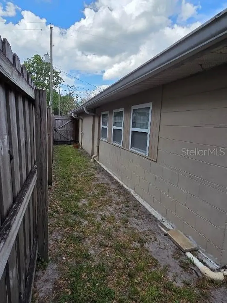 1428 Dann Street Orlando FL 32804