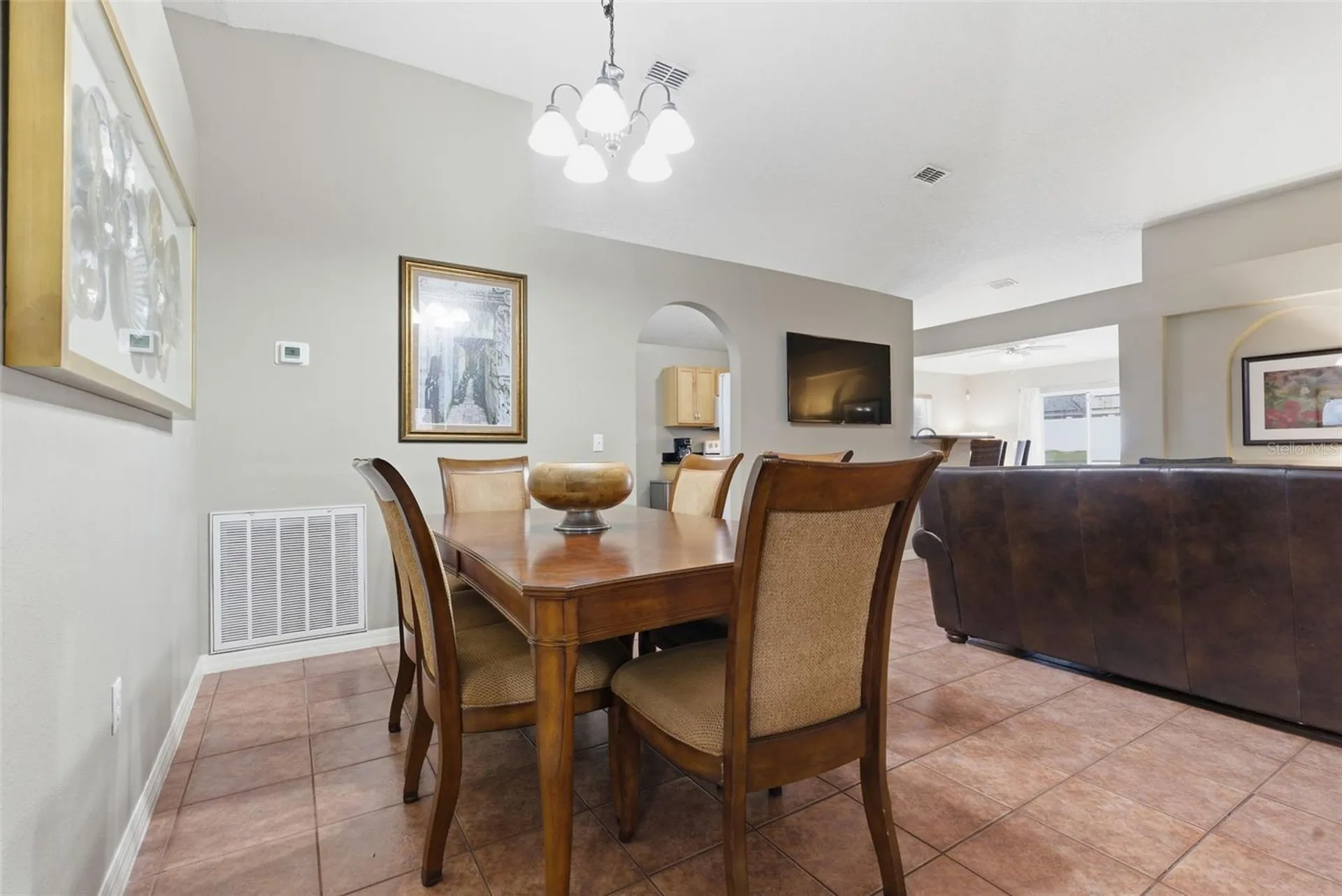 183 Jocelyn Drive Davenport FL 33897